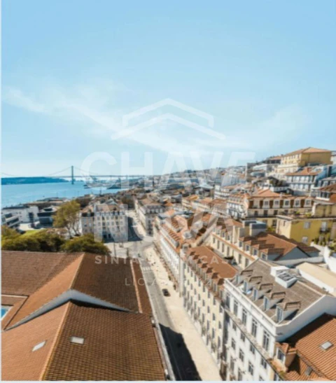 Apartamento T4 para Venda em Santa Maria Maior