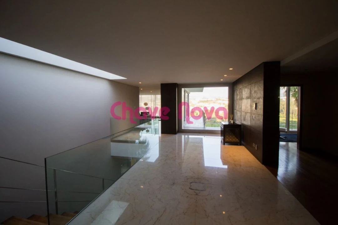 Moradia T5 para Venda em O. Azeméis, Riba-Ul, Ul, Macinhata Seixa, Madail Foto 19