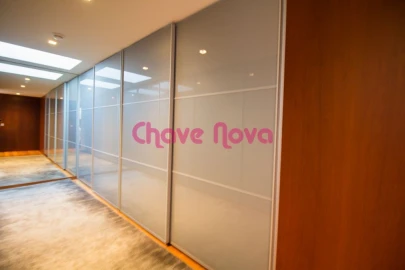 Moradia T5 para Venda em O. Azeméis, Riba-Ul, Ul, Macinhata Seixa, Madail