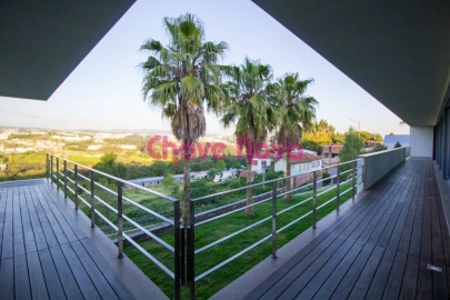 Moradia T5 para Venda em O. Azeméis, Riba-Ul, Ul, Macinhata Seixa, Madail