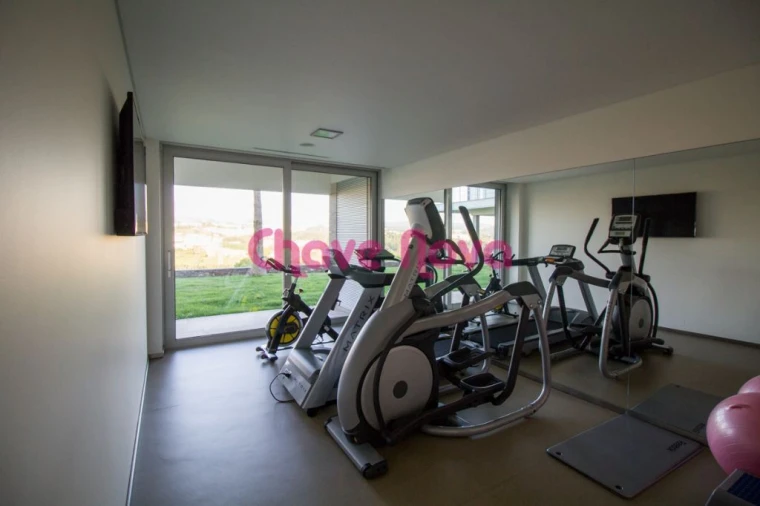 Moradia T5 para Venda em O. Azeméis, Riba-Ul, Ul, Macinhata Seixa, Madail Foto 5