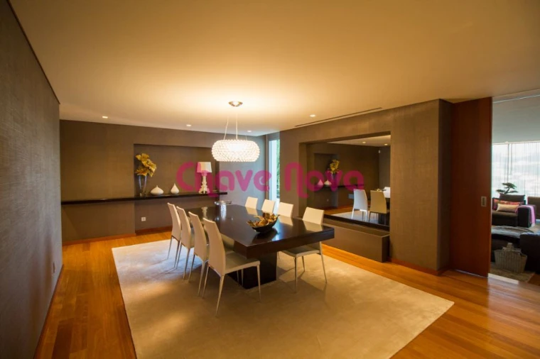 Moradia T5 para Venda em O. Azeméis, Riba-Ul, Ul, Macinhata Seixa, Madail Foto 21