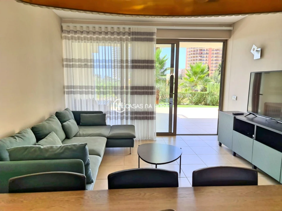 Apartamento T2 para Venda em Portimão Foto 3