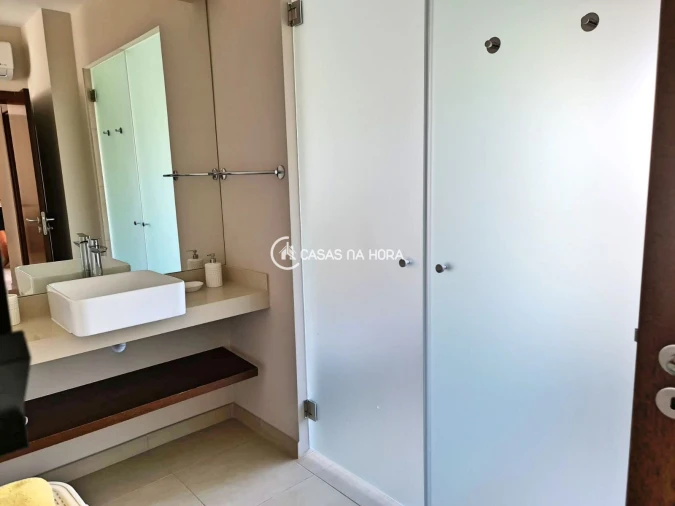 Apartamento T2 para Venda em Portimão Foto 13