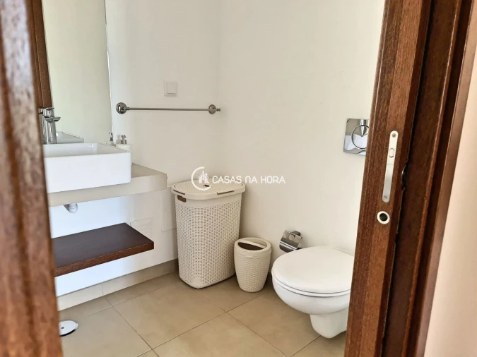 Apartamento T2 para Venda em Portimão Foto 16