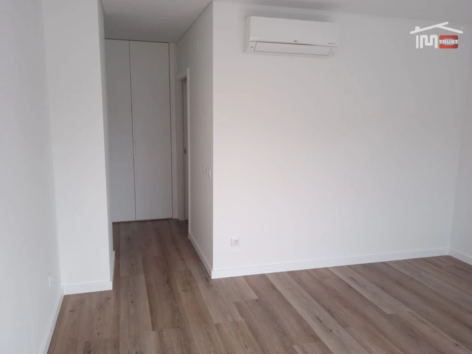 Moradia T4 para Venda em Azeitão (São Lourenço e São Simão) Foto 29