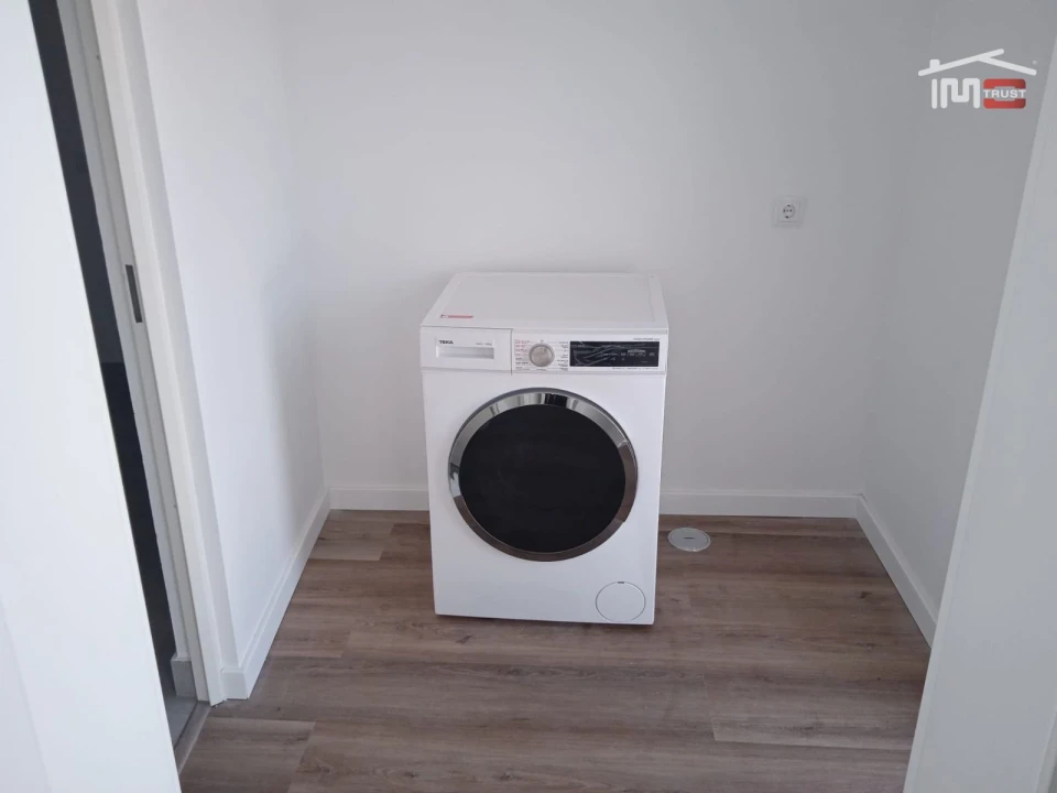 Moradia T4 para Venda em Azeitão (São Lourenço e São Simão) Foto 40