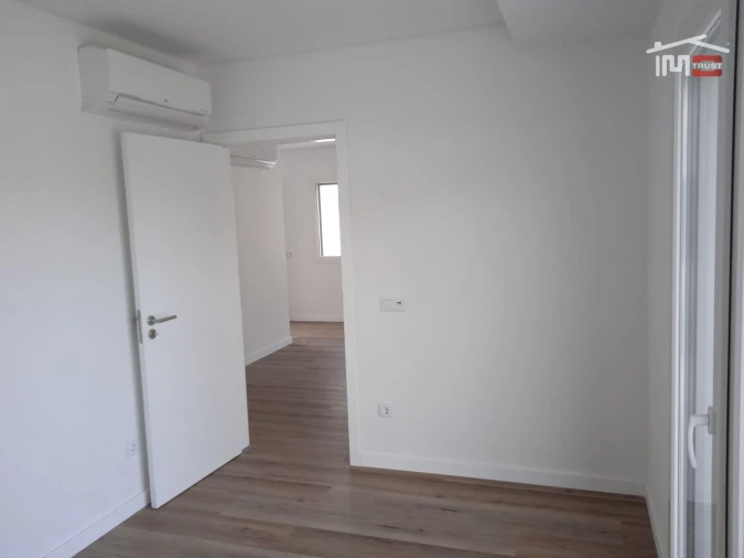 Moradia T4 para Venda em Azeitão (São Lourenço e São Simão) Foto 18