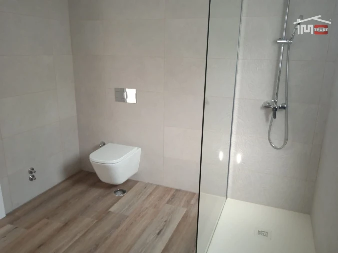 Moradia T4 para Venda em Azeitão (São Lourenço e São Simão) Foto 24