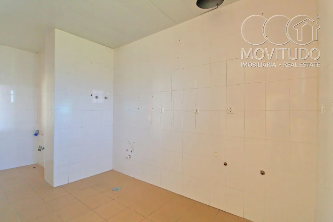 Loja para Venda em Samora Correia Foto 7