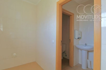 Loja para Venda em Samora Correia