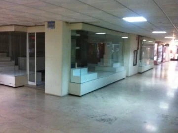 Loja para Venda em Braga (São José de São Lázaro e São João do Souto)