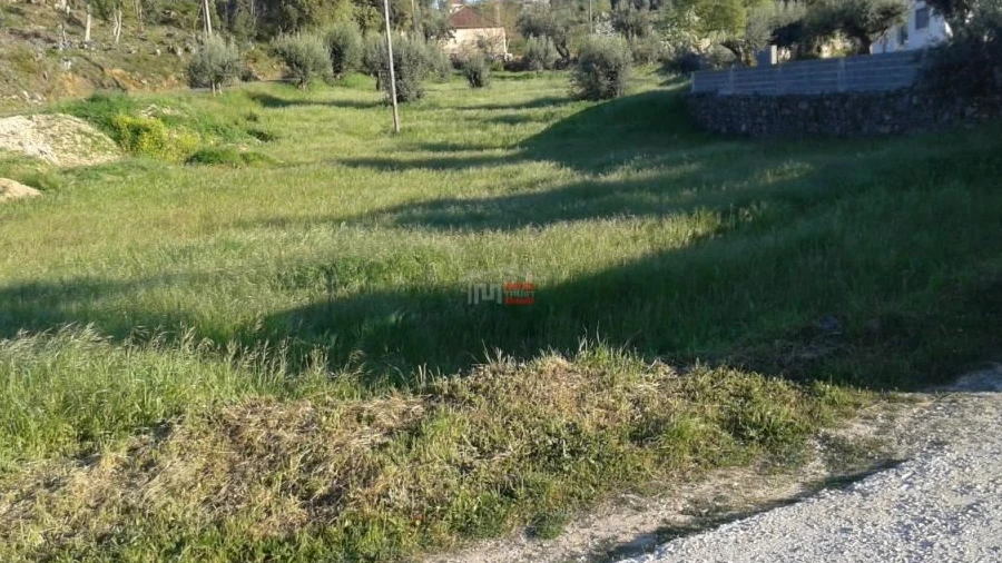 Terreno Misto para Venda em Atouguia