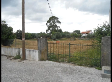 Moradia T6 para Venda em Nossa Senhora das Misericordias