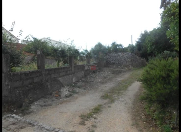 Moradia T6 para Venda em Nossa Senhora das Misericordias