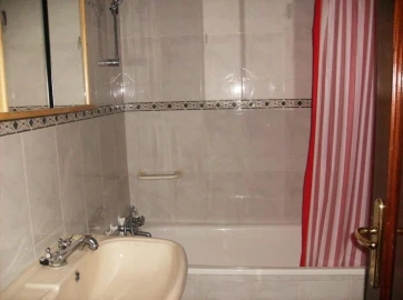 Apartamento T2 para Venda em Montalegre e Padroso