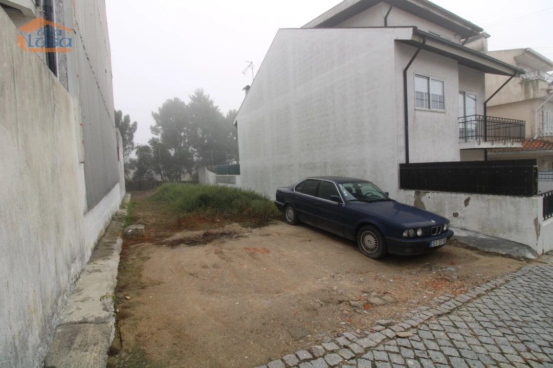 Terreno para Venda em Pedroso e Seixezelo Foto 9