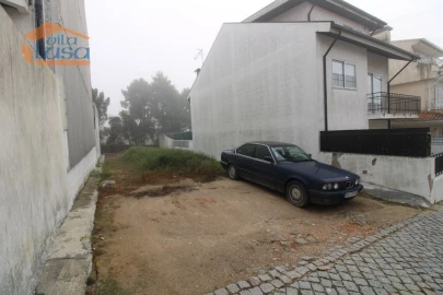Terreno para Venda em Pedroso e Seixezelo