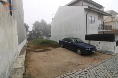 Terreno para Venda em Pedroso e Seixezelo