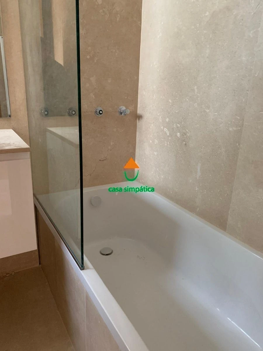 Moradia T4 para Arrendamento em Aldoar, Foz do Douro e Nevogilde Foto 17