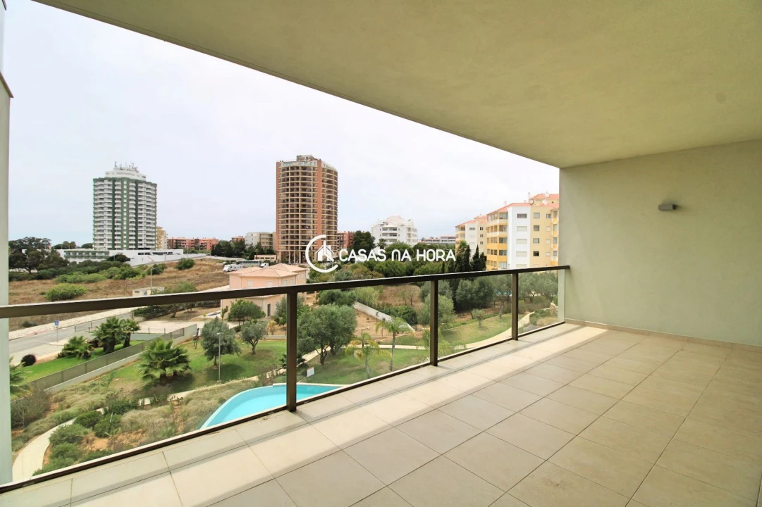 Apartamento T1 para Venda em Portimão Foto 9