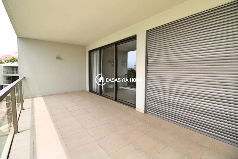 Apartamento T1 para Venda em Portimão Foto 4