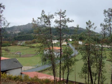 Terreno para Venda em Anissó e Soutelo