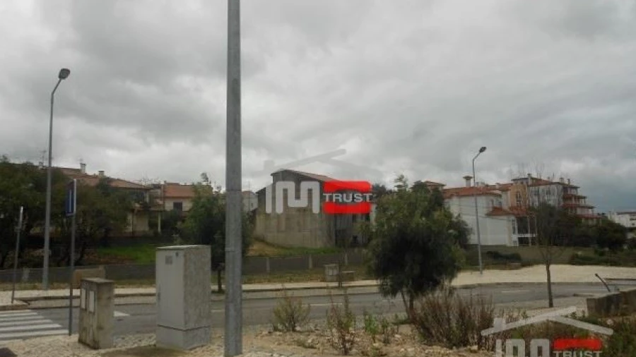 Terreno Misto para Venda em Fatima