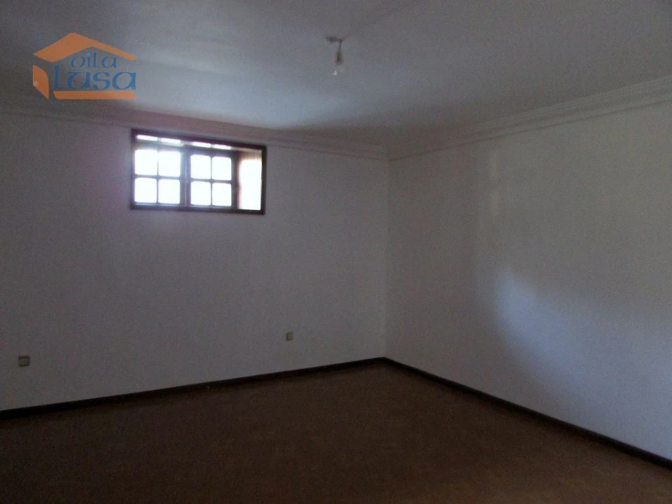 Moradia T3 para Venda em Pedroso e Seixezelo Foto 17