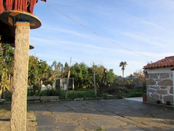 Moradia T3 para Venda em Pedroso e Seixezelo