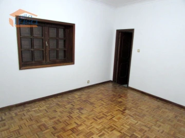 Moradia T3 para Venda em Pedroso e Seixezelo