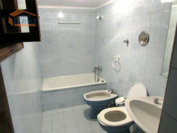 Moradia T3 para Venda em Pedroso e Seixezelo