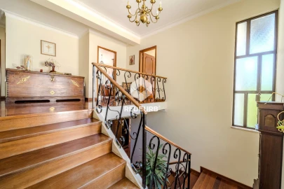 Moradia T4 para Venda em Caldelas, Sequeiros e Paranhos