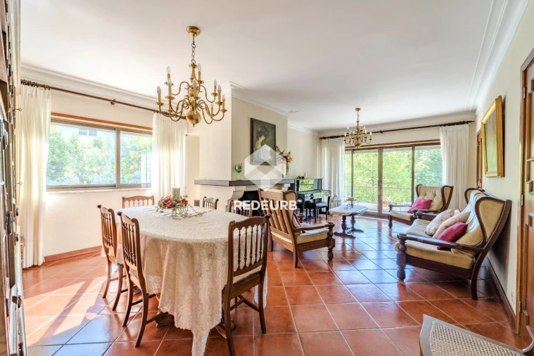 Moradia T4 para Venda em Caldelas, Sequeiros e Paranhos Foto 5