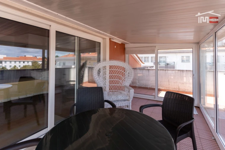 Apartamento T2 para Arrendamento em Fatima Foto 2