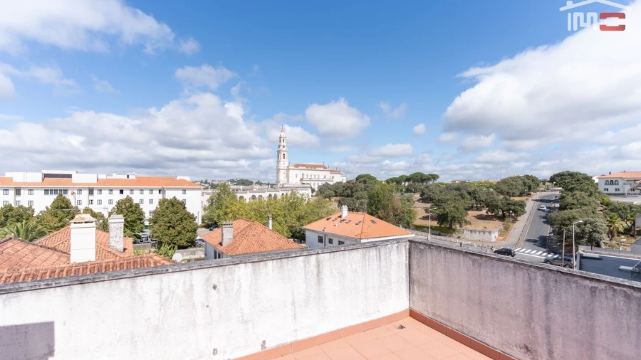 Apartamento T2 para Arrendamento em Fatima