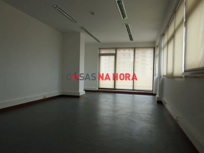 Escritório para Arrendamento em Ajuda Foto 19