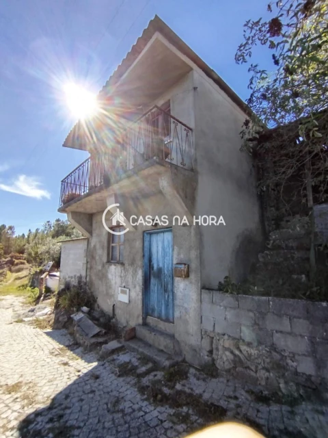 Moradia T2 para Venda em Calde