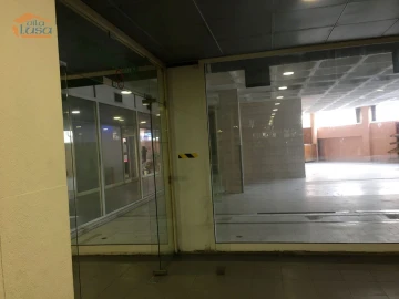 Loja para Arrendamento em Gondomar (São Cosme), Valbom e Jovim