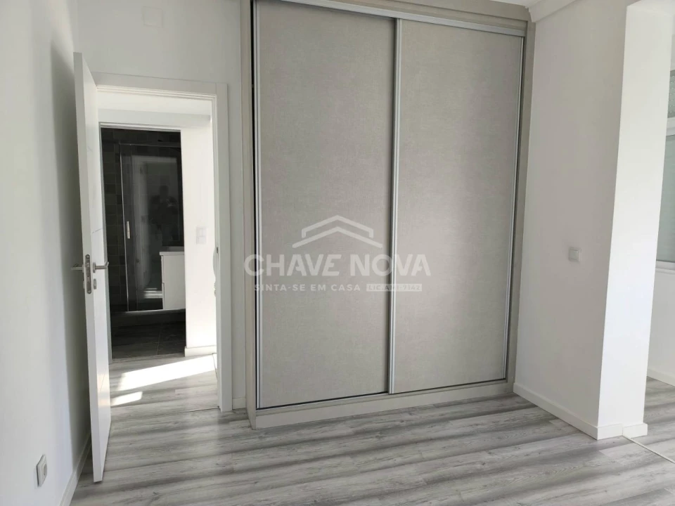 Apartamento T1 para Venda em Arroios Foto 15