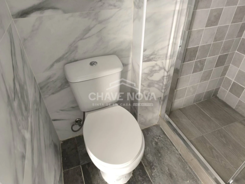 Apartamento T1 para Venda em Arroios Foto 19