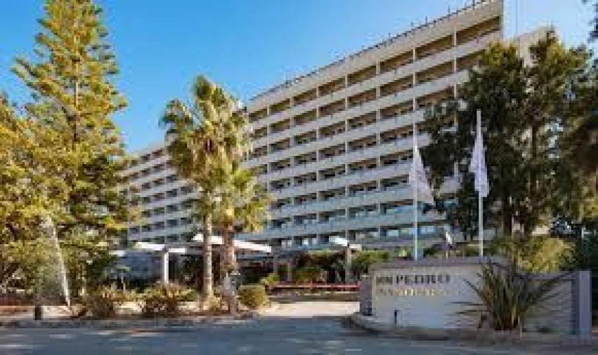 Apartamento T0 para Venda em Quarteira Foto 5