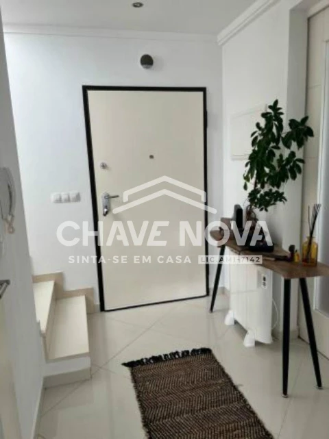 Moradia T4 para Venda em Santo Antonio da Charneca