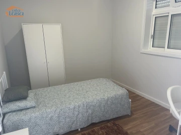 Quarto para Arrendamento em Gondomar (São Cosme), Valbom e Jovim