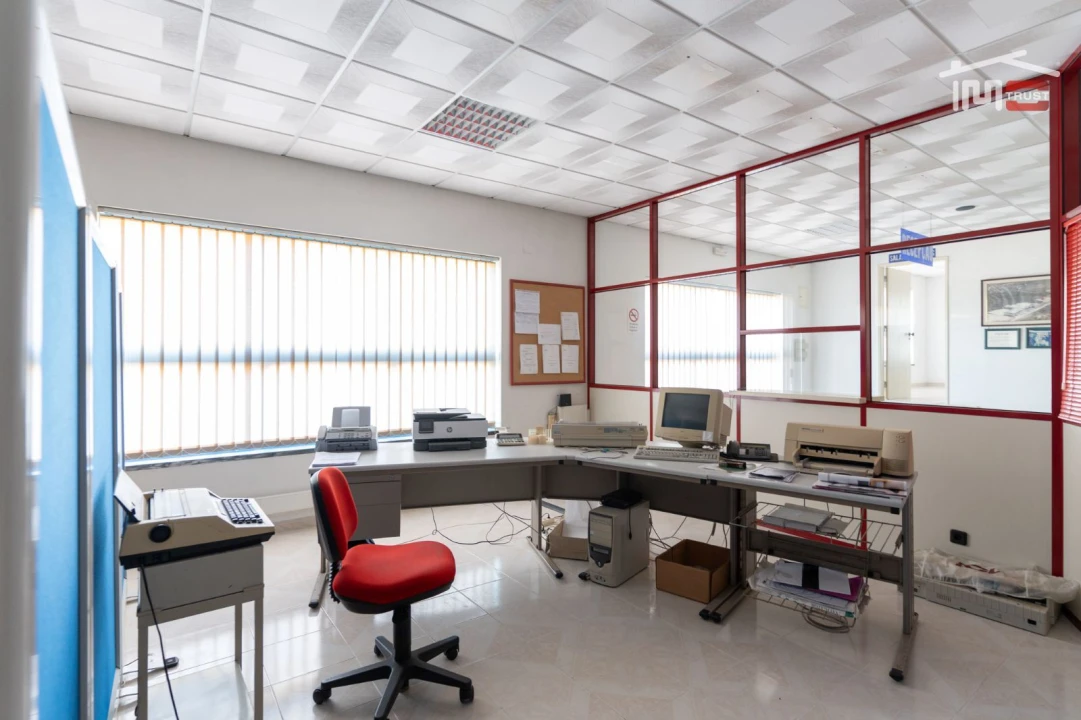 Armazém para Venda em Nossa Senhora das Misericordias Foto 32