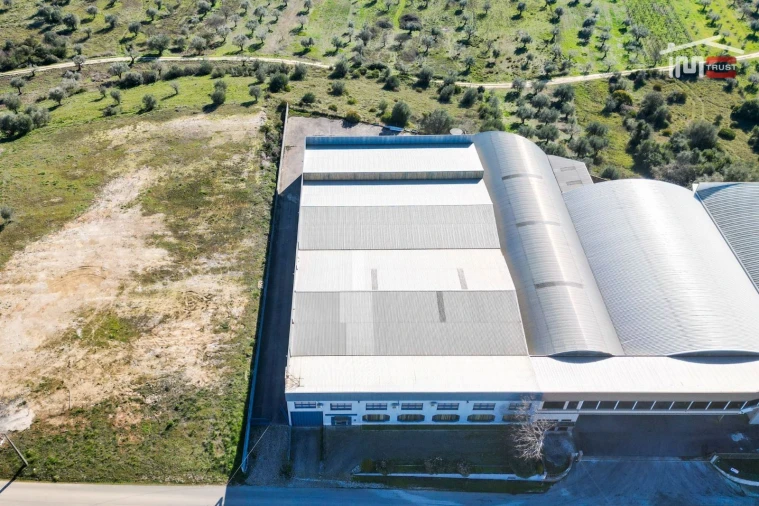 Armazém para Venda em Nossa Senhora das Misericordias Foto 14