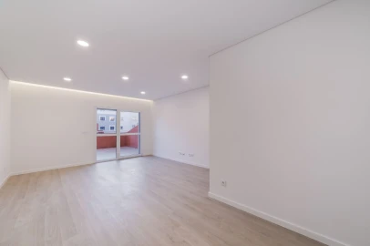 Apartamento T3 para Venda em Alfragide
