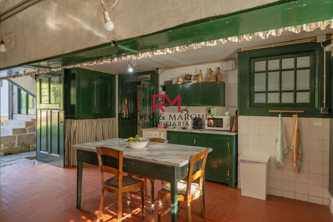 Quinta T9 para Venda em Paredes Foto 15