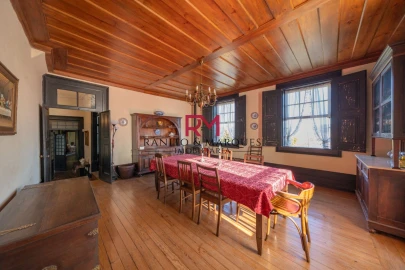 Quinta T9 para Venda em Paredes