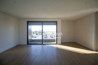 Apartamento T3 para Venda em Cedofeita, Santo Ildefonso, Sé, Miragaia, São Nicolau e Vitória
